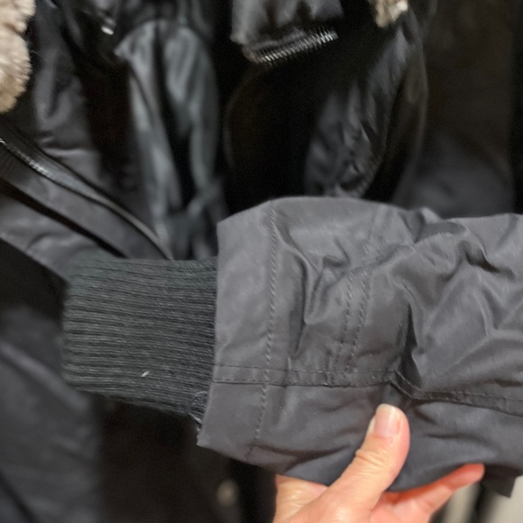 1 Madison Expedition Heritage Collection Woman Black Parka Hooded Coat-Preowned - Picture 9 of 11